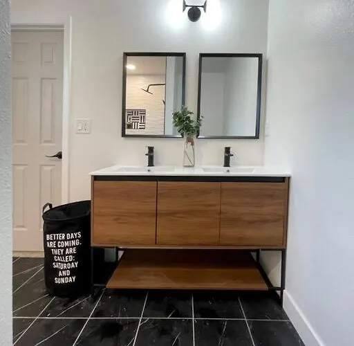 South Remodeled Beauty * Scottsdale